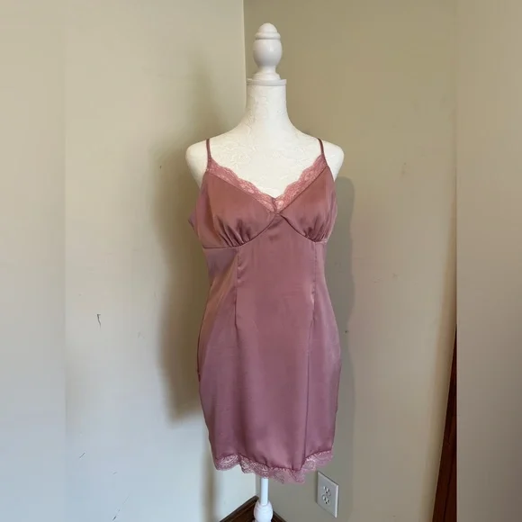chinese dress ladies Satin Slip Mini Dress with Lace Trim x Small / Burgundy / AH3330